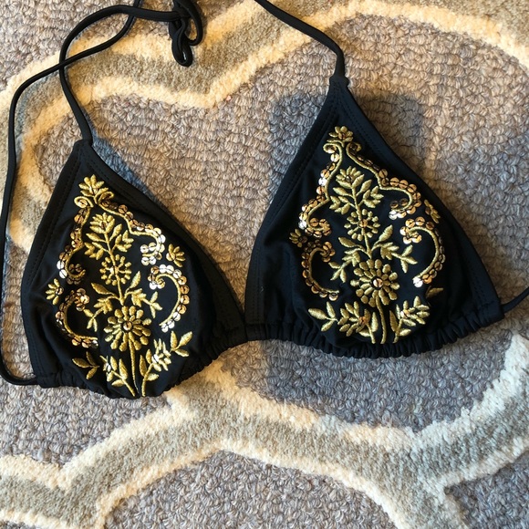 Xhilaration Other - Xhilaration Bikini Top